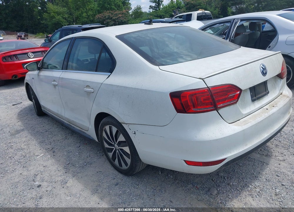2013 VOLKSWAGEN JETTA VIN: 3VW637AJ1DM249392