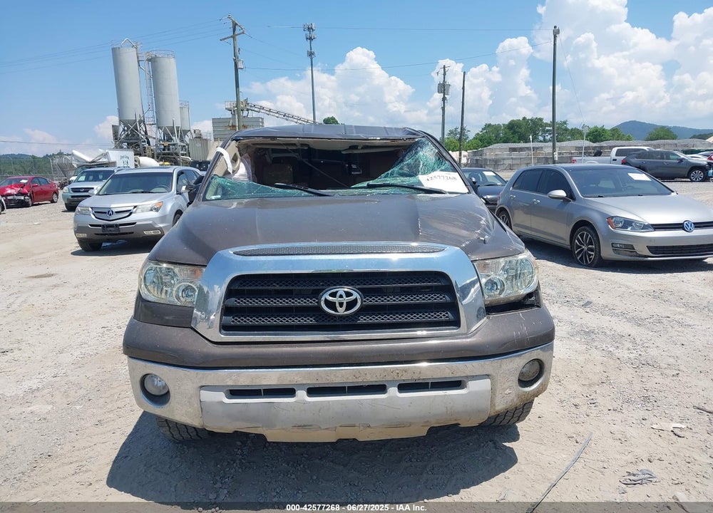 2007 TOYOTA TUNDRA SR5 5.7L V8 VIN: 5TBBV541X7S467937