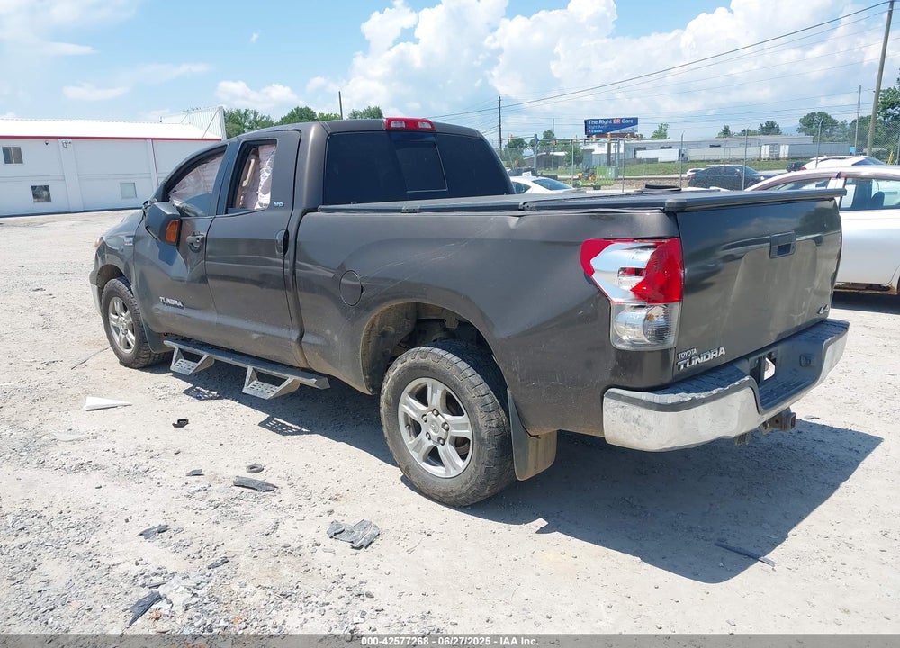 2007 TOYOTA TUNDRA SR5 5.7L V8 VIN: 5TBBV541X7S467937