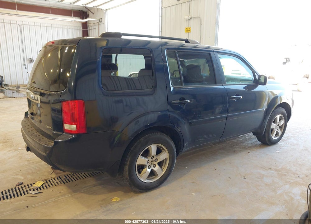 2009 HONDA PILOT EX-L VIN: 5FNYF48579B036422