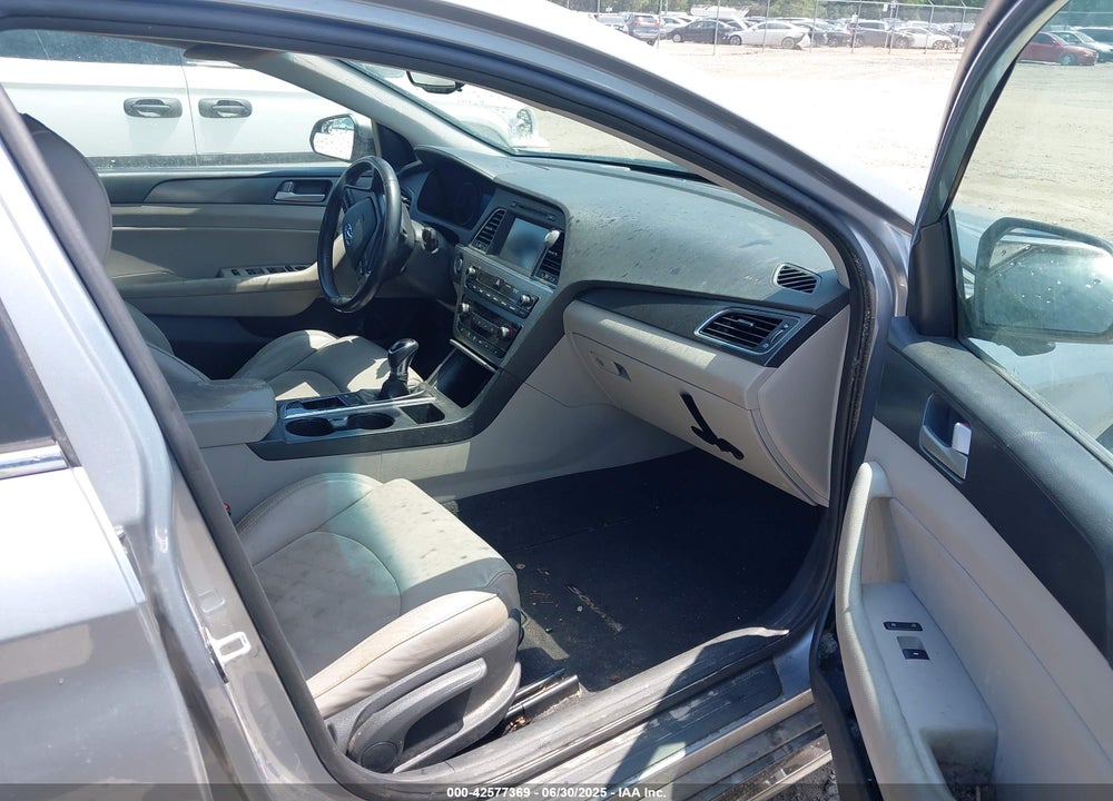 2017 HYUNDAI SONATA VIN: 5NPE34AF6HH510942