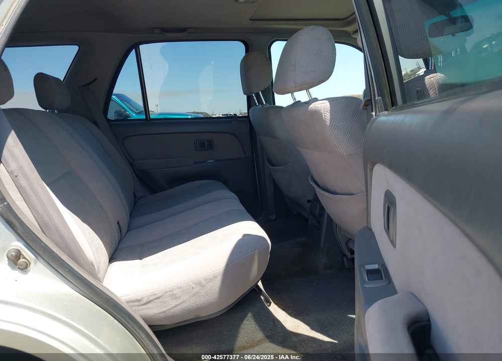 2001 TOYOTA 4RUNNER SR5 V6 VIN: JT3HN86R710347811