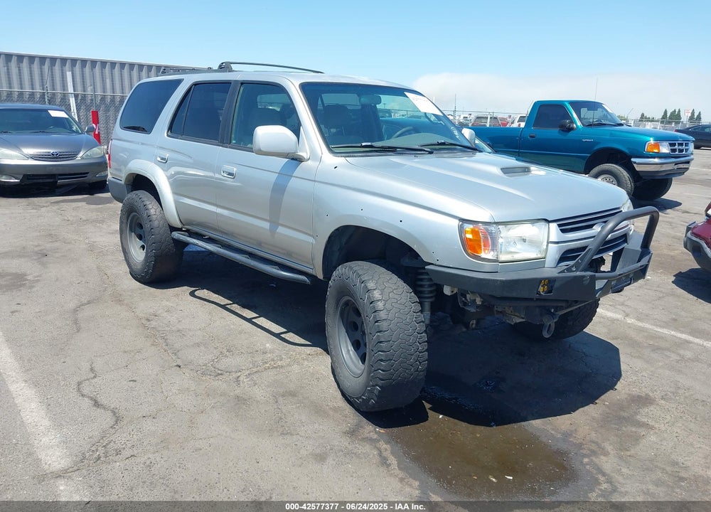2001 TOYOTA 4RUNNER SR5 V6 VIN: JT3HN86R710347811