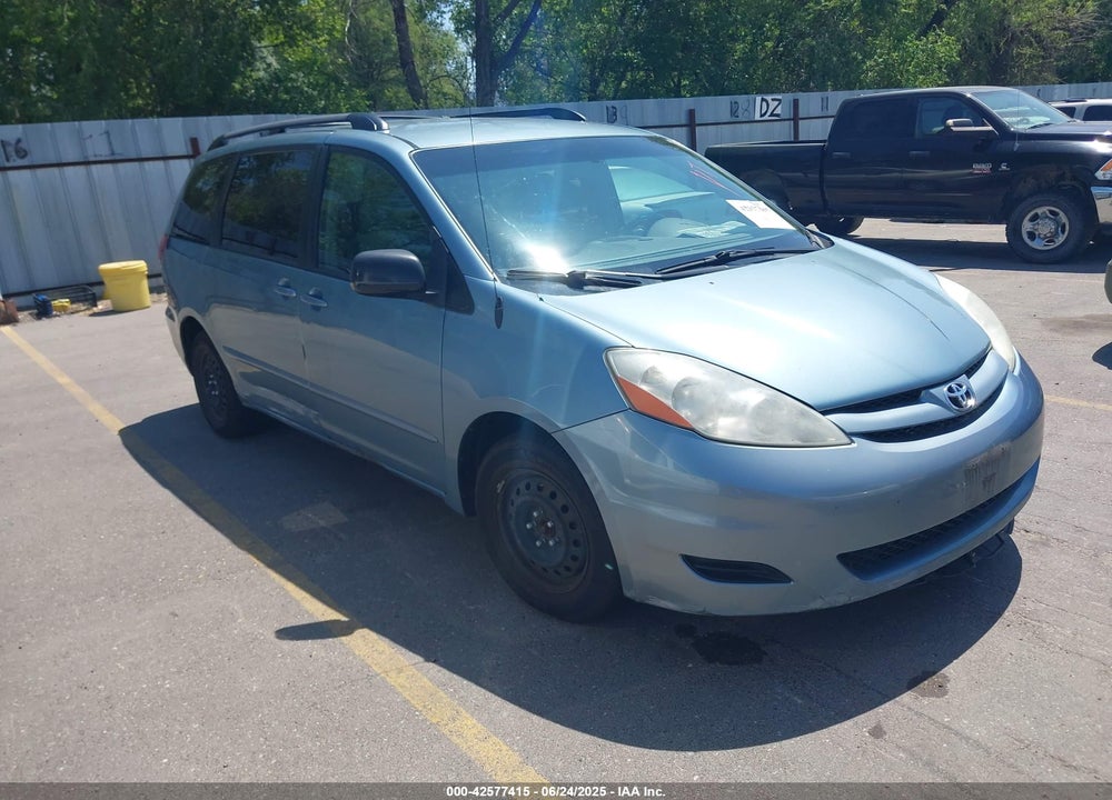 2008 TOYOTA SIENNA LE VIN: 5TDZK23C28S122273