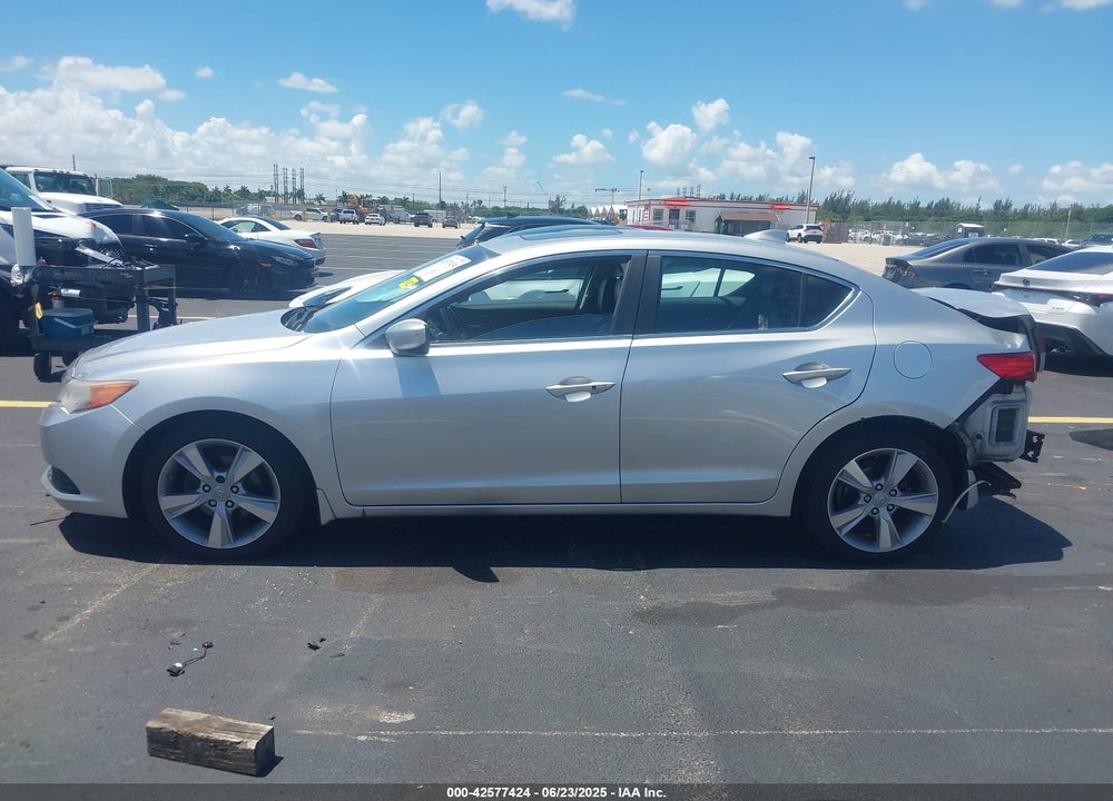 2014 ACURA ILX VIN: 19VDE1F34EE011293