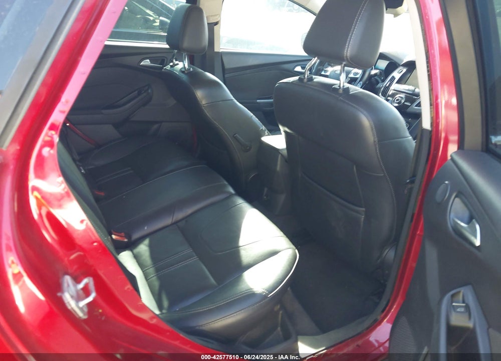 2012 FORD FOCUS VIN: 1FAHP3J27CL300854