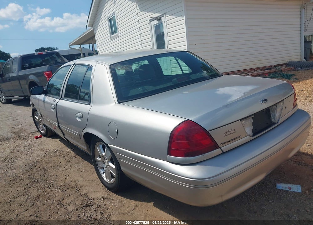 2004 FORD CROWN VICTORIA LX VIN: 2FAHP74W74X120705