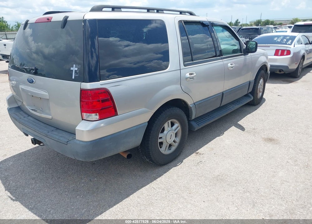 2006 FORD EXPEDITION VIN: 1FMPU15506LA00841