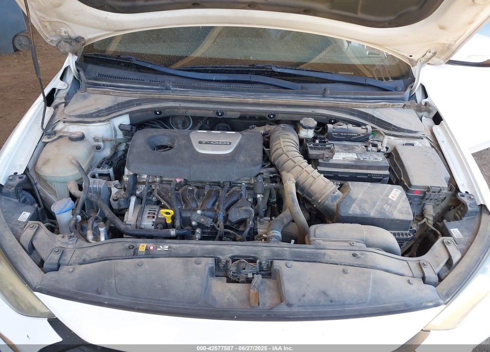 2018 HYUNDAI ELANTRA VIN: KMHD04LB5JU454174