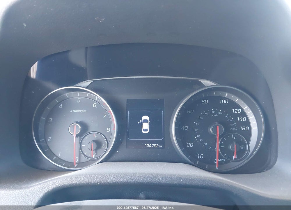 2018 HYUNDAI ELANTRA VIN: KMHD04LB5JU454174