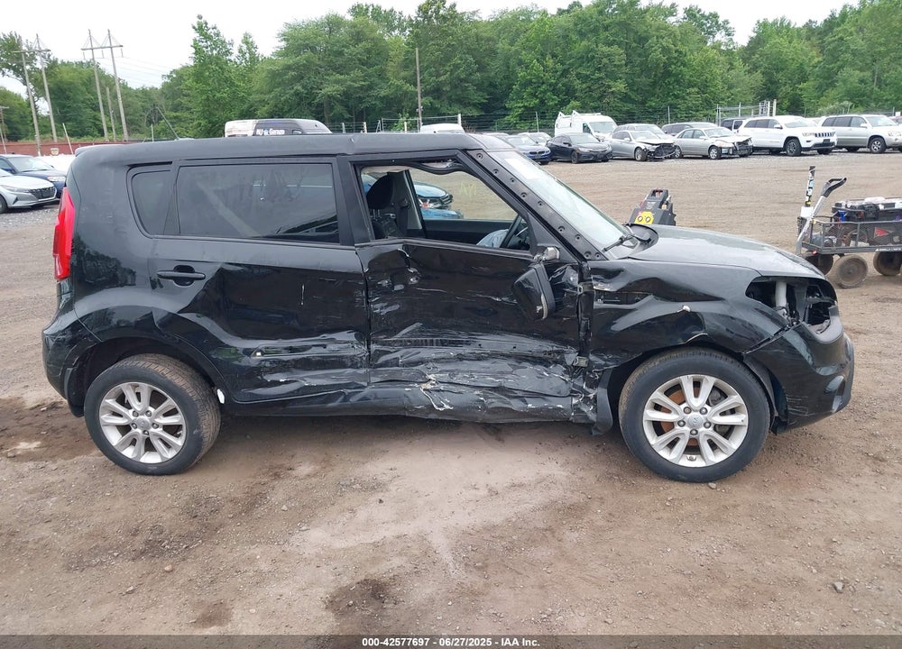 2012 KIA SOUL VIN: KNDJT2A61C7742929