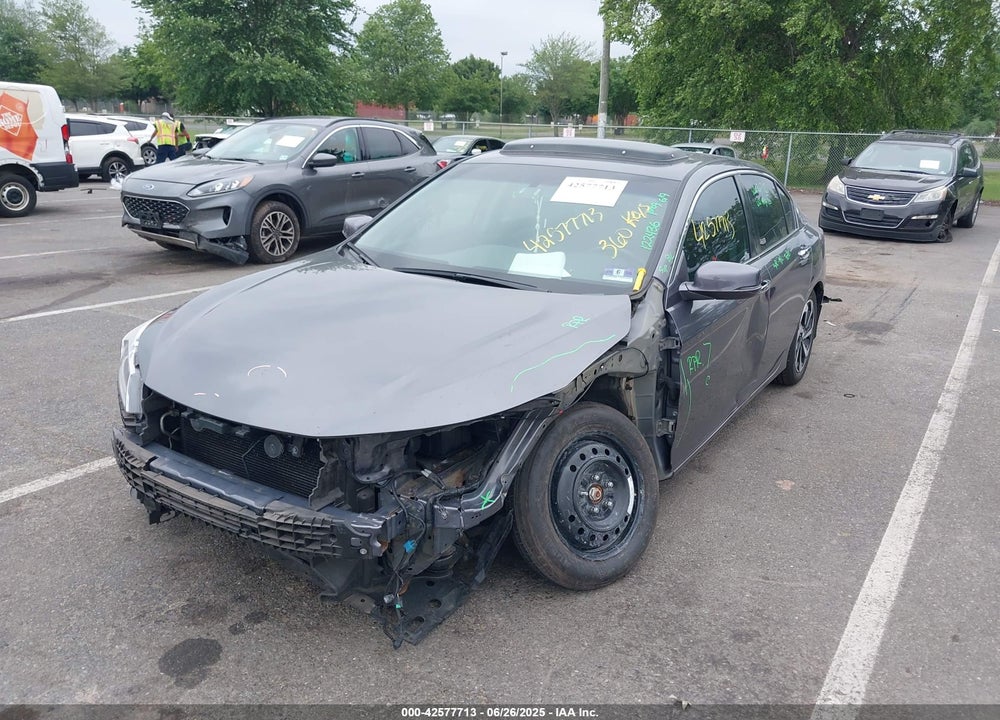 2017 HONDA ACCORD VIN: 1HGCR2F85HA210614