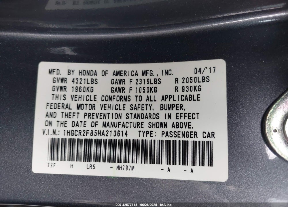 2017 HONDA ACCORD VIN: 1HGCR2F85HA210614