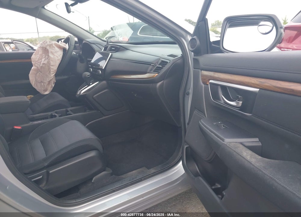 2018 HONDA CR-V VIN: 2HKRW2H53JH133776