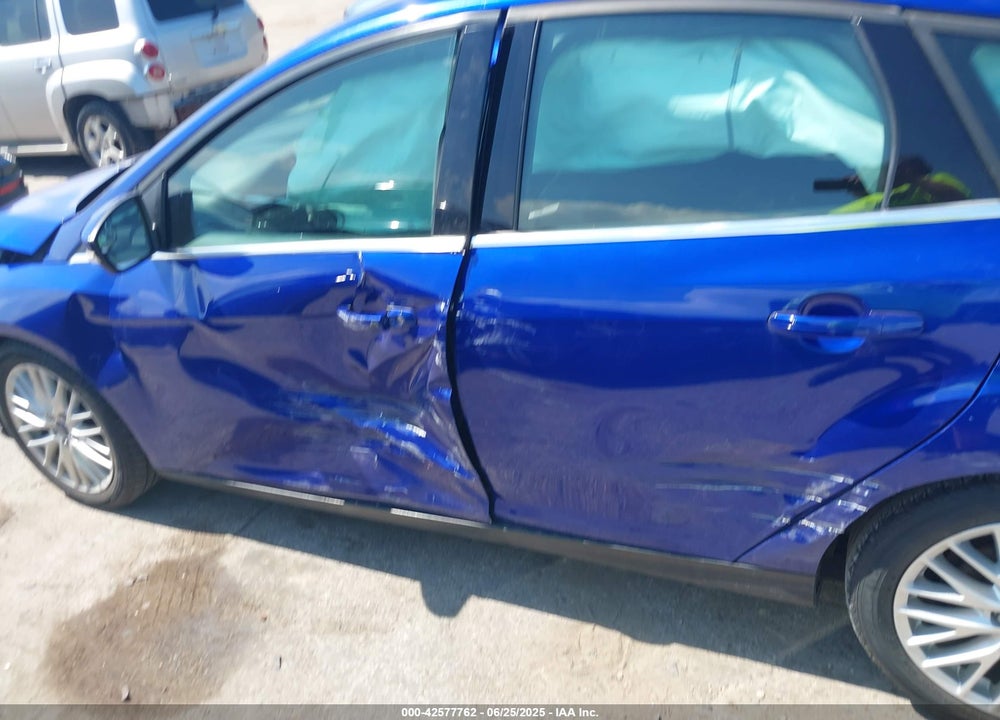 2014 FORD FOCUS VIN: 1FADP3N29EL195441