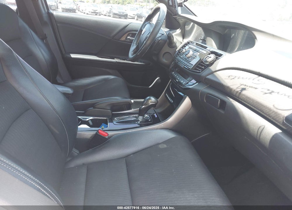 2016 HONDA ACCORD VIN: 1HGCR2F59GA046451