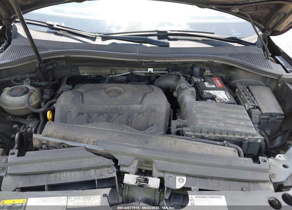 2019 VOLKSWAGEN TIGUAN VIN: 3VV2B7AX6KM007401