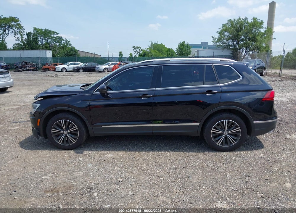 2019 VOLKSWAGEN TIGUAN VIN: 3VV2B7AX6KM007401