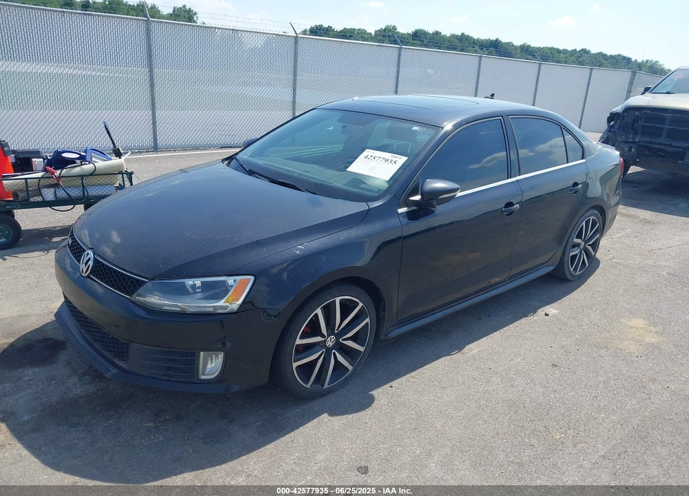 2013 VOLKSWAGEN JETTA GLI AUTOBAHN VIN: 3VW4T7AJ3DM308823