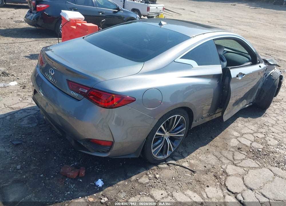 2017 INFINITI Q60 VIN: JN1CV7EL3HM320351