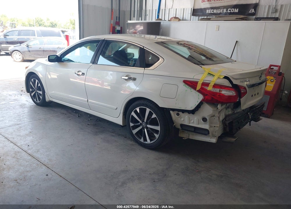 2016 NISSAN ALTIMA VIN: 1N4AL3AP2GC190018