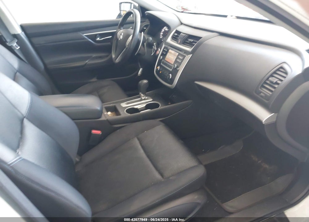 2016 NISSAN ALTIMA VIN: 1N4AL3AP2GC190018