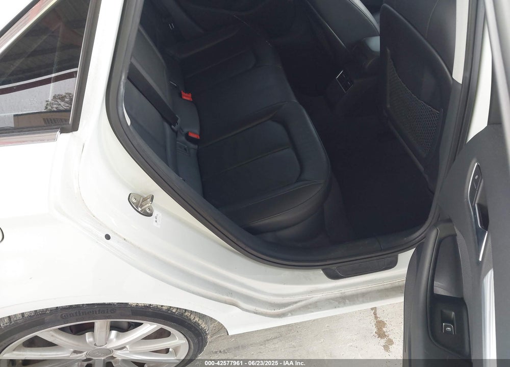 2015 AUDI A3 VIN: WAUCCGFF5F1039868