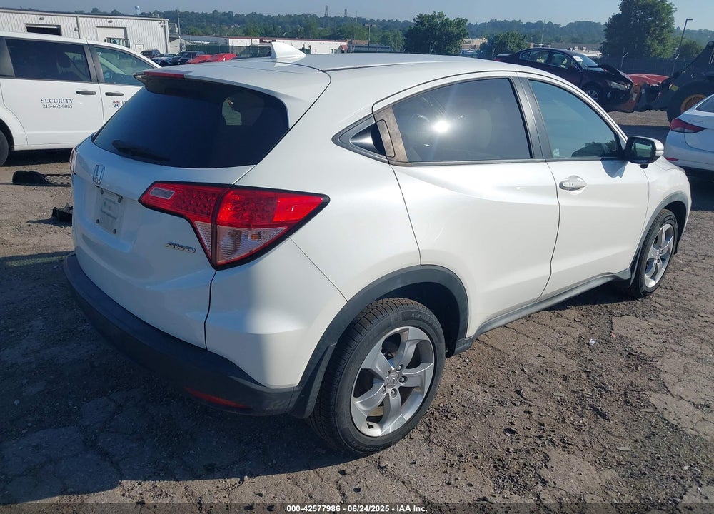 2017 HONDA HR-V VIN: 3CZRU6H58HM706621