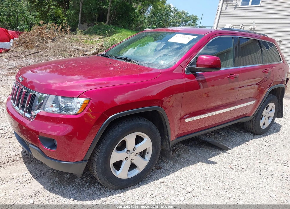 2013 JEEP GRAND CHEROKEE VIN: 1C4RJFAT3DC571194