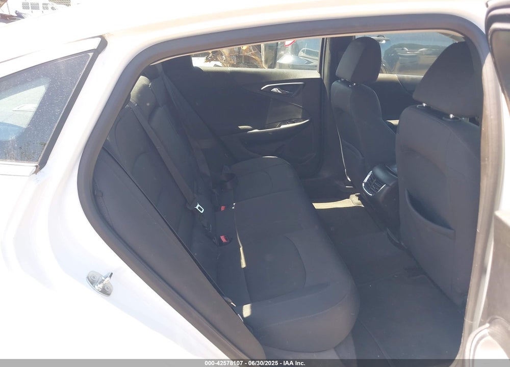 2016 CHEVROLET MALIBU VIN: 1G1ZE5STXGF336252