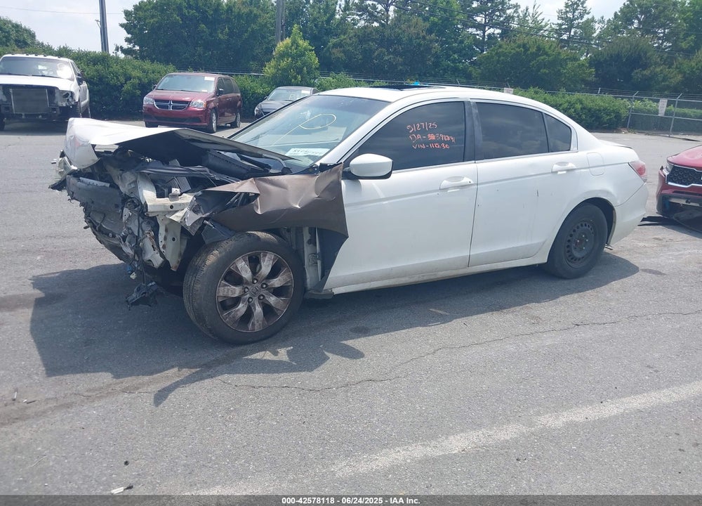 2008 HONDA ACCORD VIN: 1HGCP26868A112830