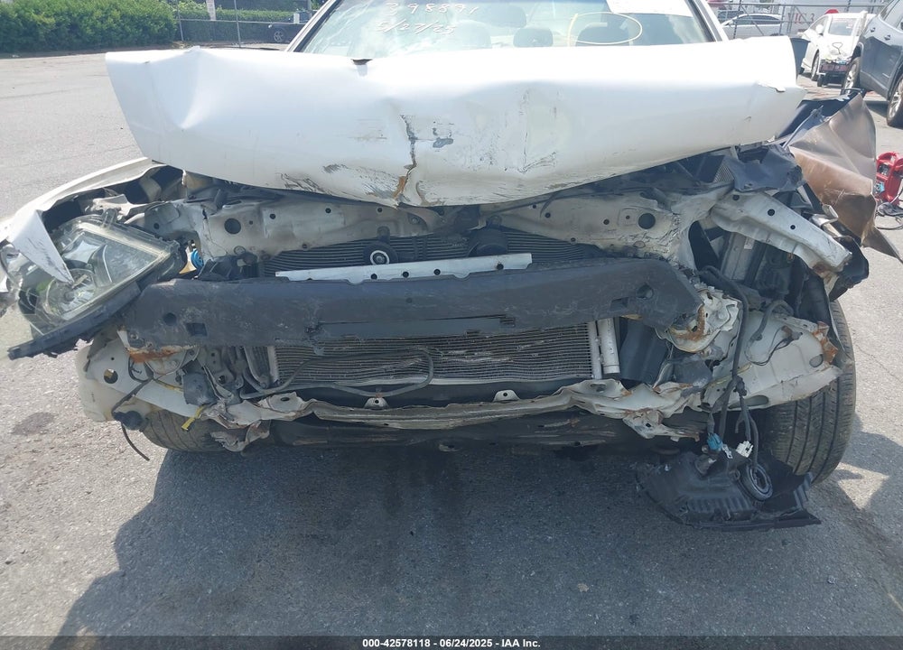 2008 HONDA ACCORD VIN: 1HGCP26868A112830