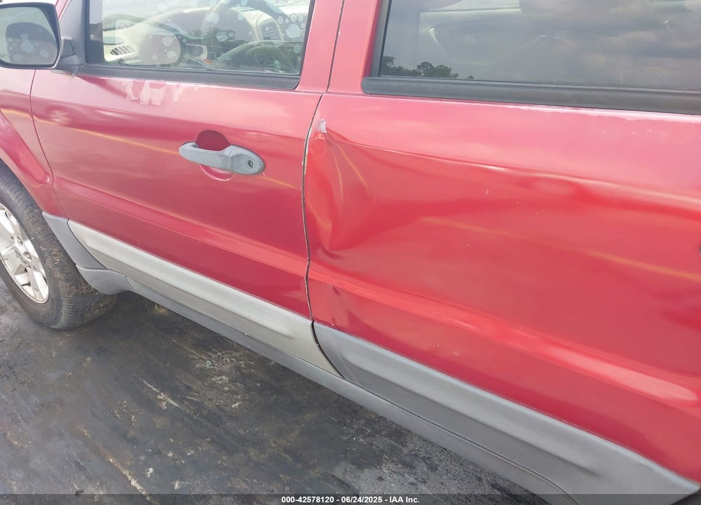 2006 FORD ESCAPE VIN: 1FMYU03136KD09448