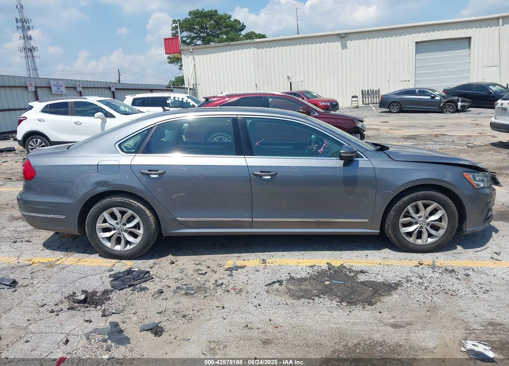2016 VOLKSWAGEN PASSAT VIN: 1VWAS7A3XGC008984