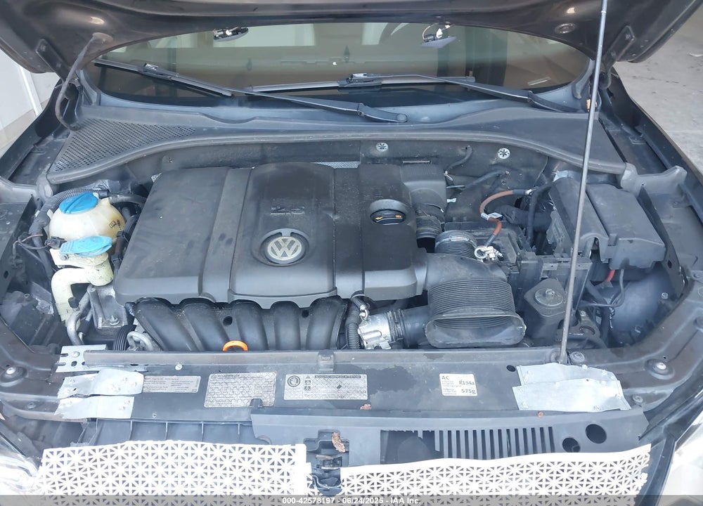 2012 VOLKSWAGEN PASSAT VIN: 1VWBP7A31CC049830