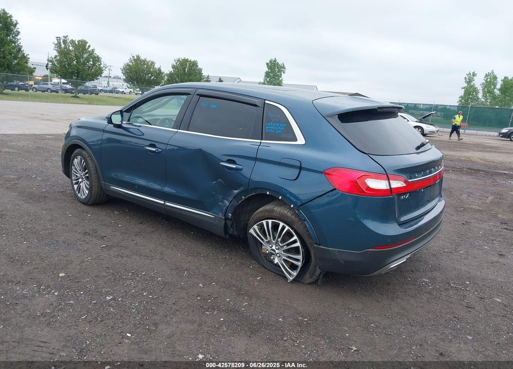 2016 LINCOLN MKX VIN: 2LMTJ8LR3GBL56468