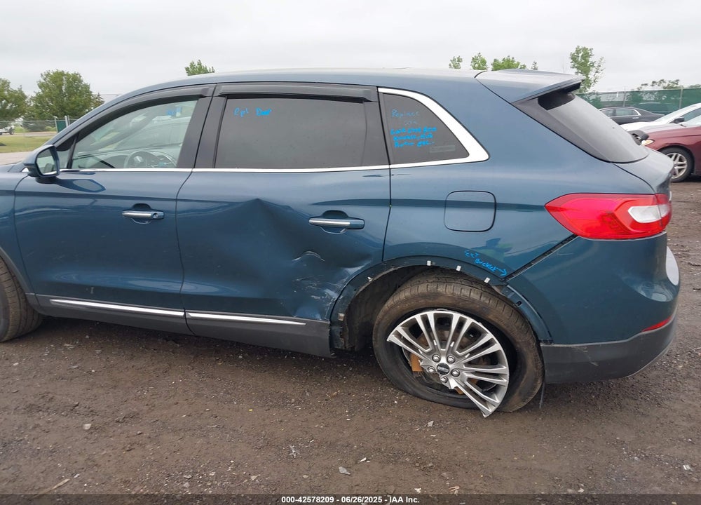 2016 LINCOLN MKX VIN: 2LMTJ8LR3GBL56468