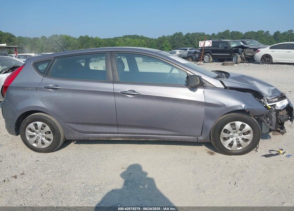 2017 HYUNDAI ACCENT VIN: KMHCT5AEXHU338744