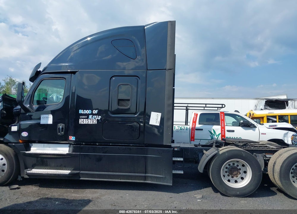 2019 FREIGHTLINER NEW CASCADIA 126 VIN: 1FUJHHDR9KLKJ9537