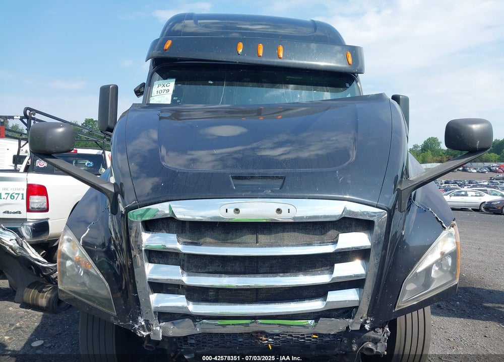 2019 FREIGHTLINER NEW CASCADIA 126 VIN: 1FUJHHDR9KLKJ9537