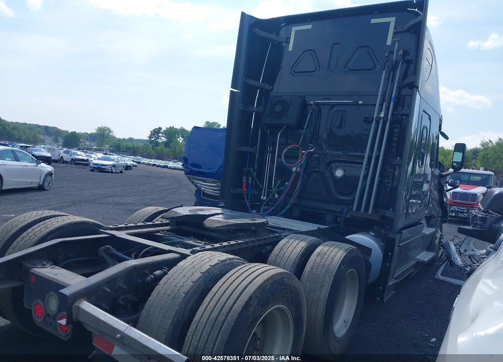 2019 FREIGHTLINER NEW CASCADIA 126 VIN: 1FUJHHDR9KLKJ9537
