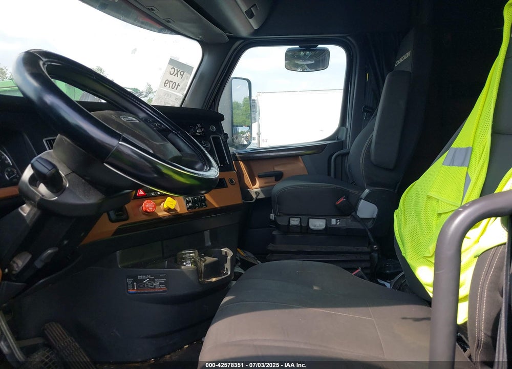 2019 FREIGHTLINER NEW CASCADIA 126 VIN: 1FUJHHDR9KLKJ9537