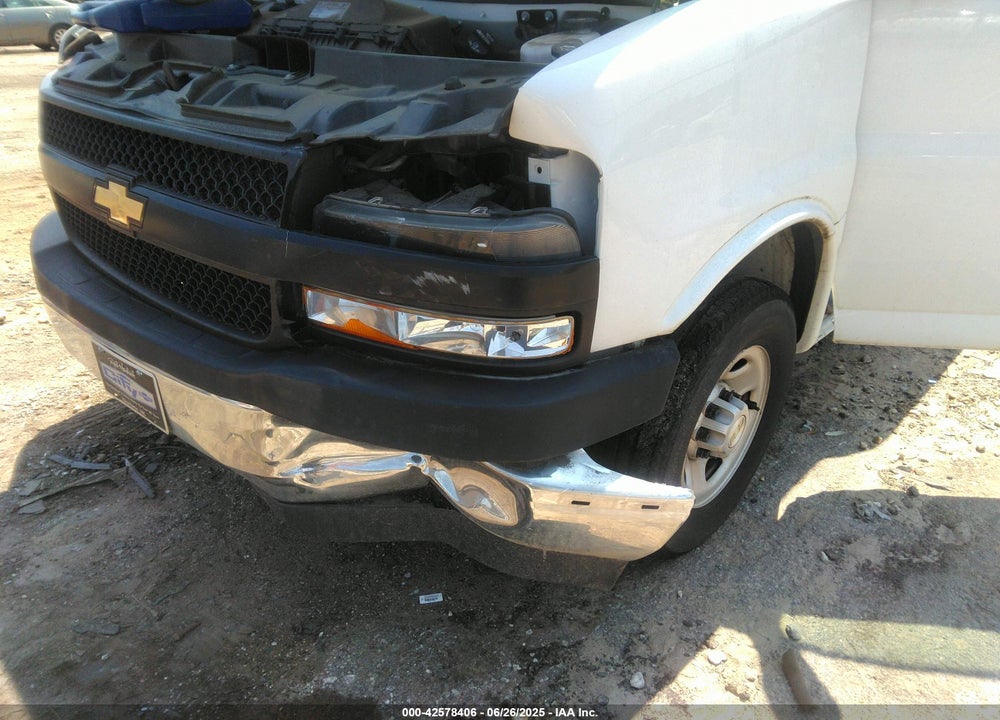 2021 CHEVROLET EXPRESS CARGO RWD 2500 REGULAR WHEELBASE WT VIN: 1GCWGAFP1M1244868