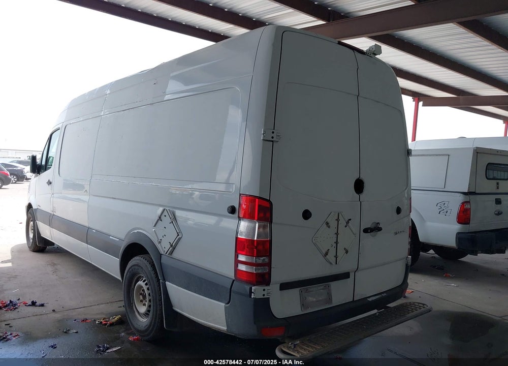2014 MERCEDES-BENZ SPRINTER 2500 VIN: WD3PE8DE3E5894049