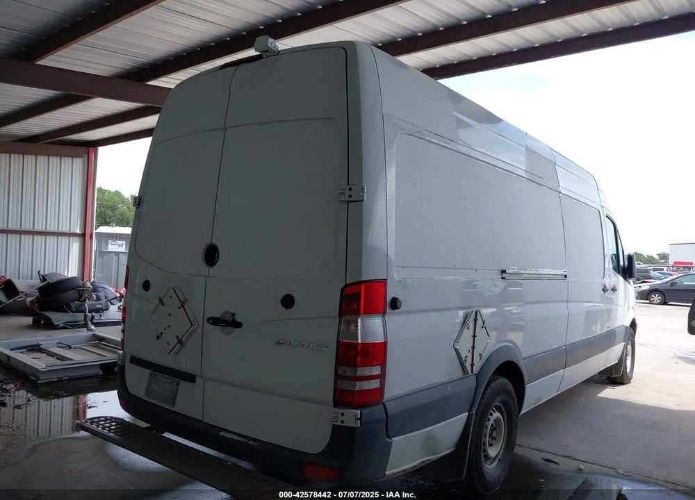 2014 MERCEDES-BENZ SPRINTER 2500 VIN: WD3PE8DE3E5894049