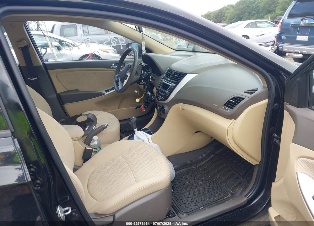 2014 HYUNDAI ACCENT VIN: KMHCU4AE6EU775319