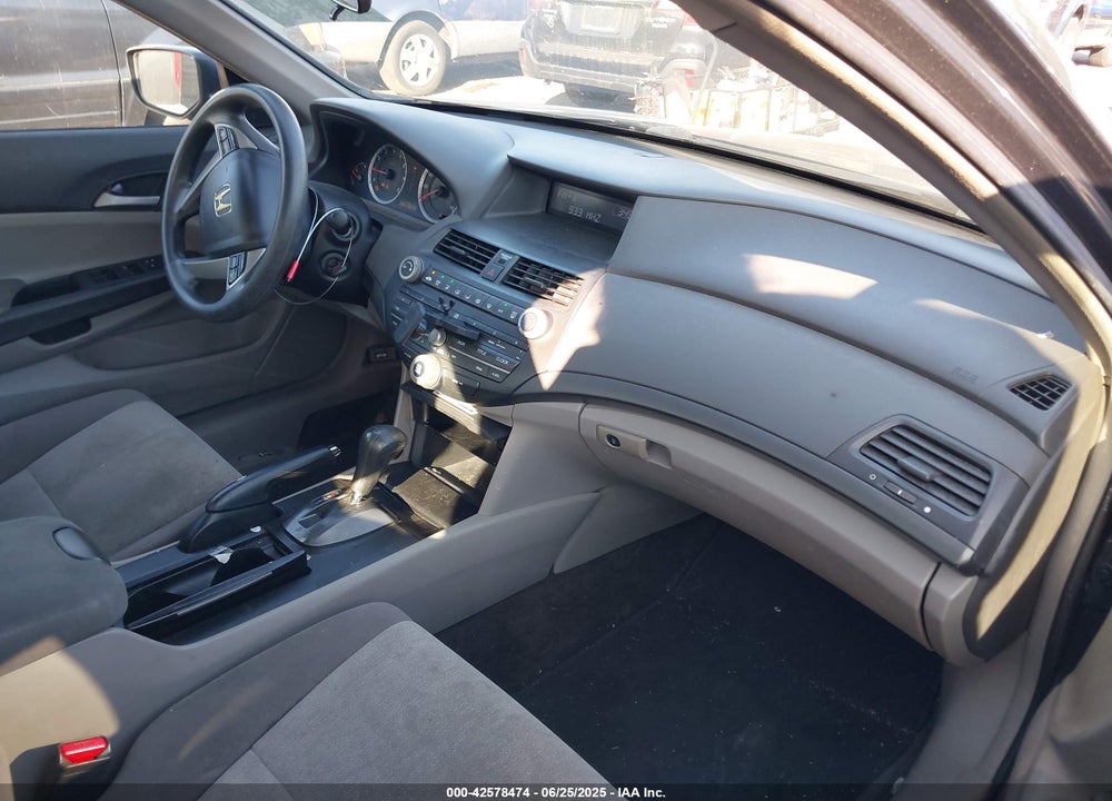 2009 HONDA ACCORD 2.4 LX VIN: 1HGCP26359A062072