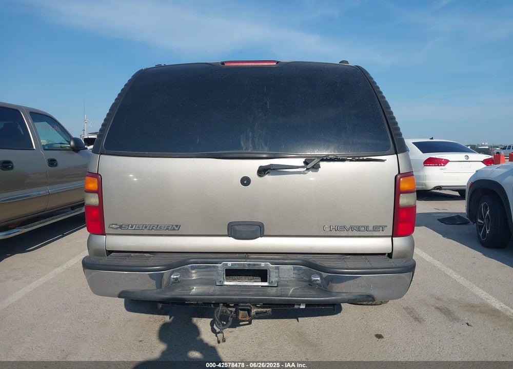 2001 CHEVROLET SUBURBAN 1500 LS VIN: 1GNEC16T31J212804