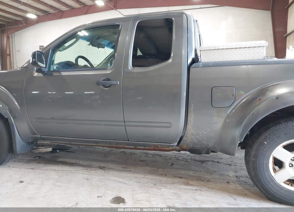 2005 NISSAN FRONTIER SE VIN: 1N6AD06W65C424421