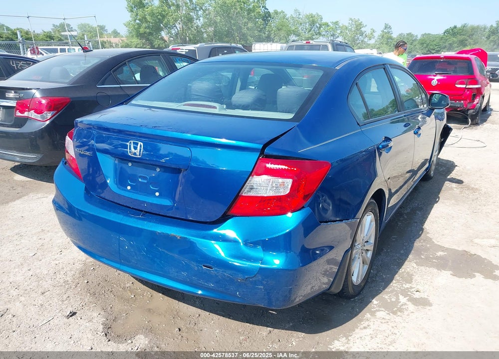 2012 HONDA CIVIC VIN: 2HGFB2F83CH500135